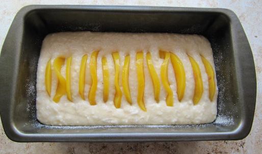 постный кекс-манник с кокосом и персиками