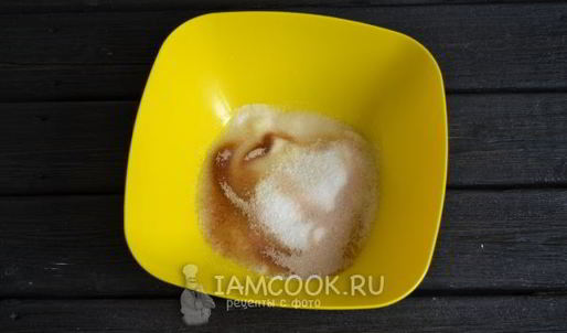 постный манник с яблоками