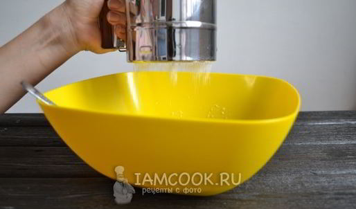 постный манник с яблоками