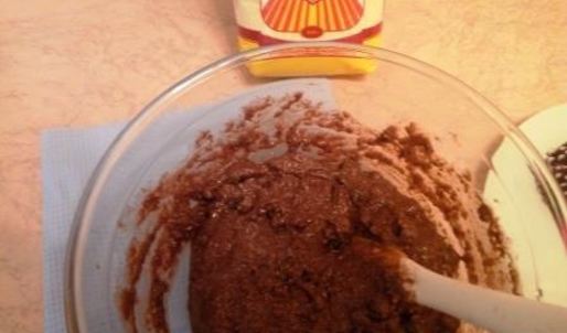 шоколадный манник с черникой и кедровым орехом