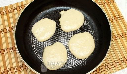 банановые оладьи на молоке