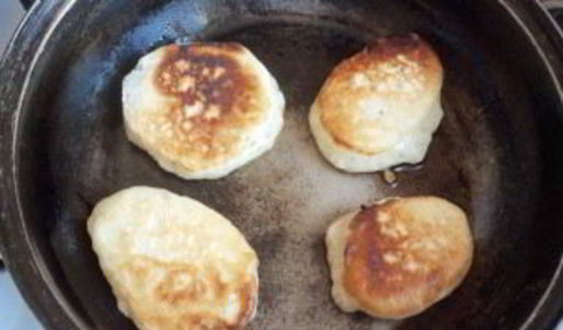 дрожжевые оладьи на воде