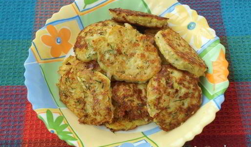 кабачковые оладьи с картофелем и сыром сулугуни