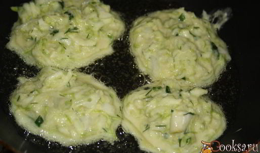 кабачковые оладьи