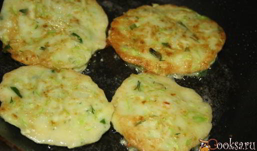 кабачковые оладьи