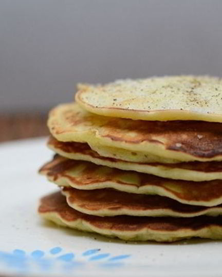 Рецепт капустных оладий с сыром