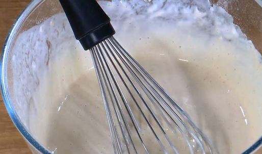 оладушки с сушеной черникой