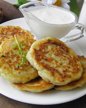 Оладьи из кабачков на кефире