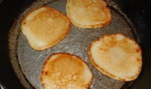 оладьи классические на дрожжах