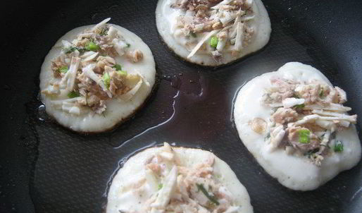 оладьи с рыбой