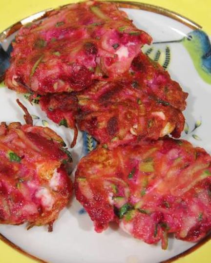 Рецепт овощных оладий с фетой и зеленью