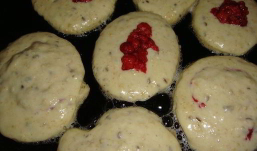 овсяные оладушки с малиной