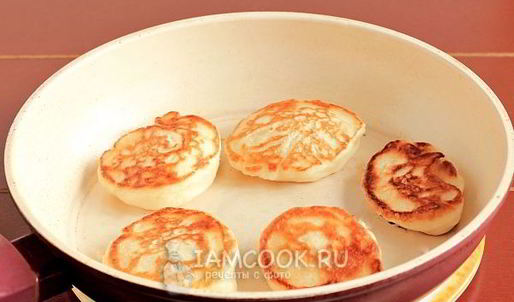 постные оладьи на дрожжах