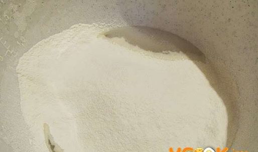 пышные оладьи на сухих дрожжах