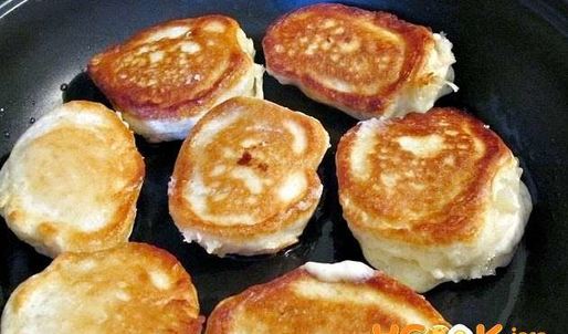 пышные оладьи на сухих дрожжах