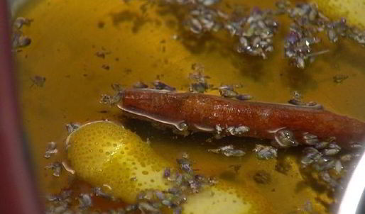 пахлава со сливами и лавандой