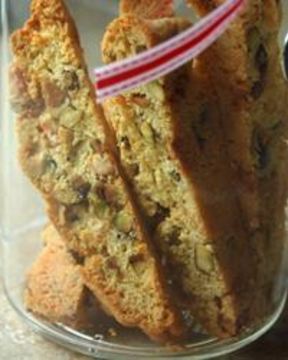 Бискотти с фисташками и белым шоколадом