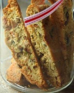 Бискотти с фисташками и белым шоколадом