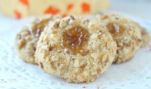 печенье с орехами и джемом