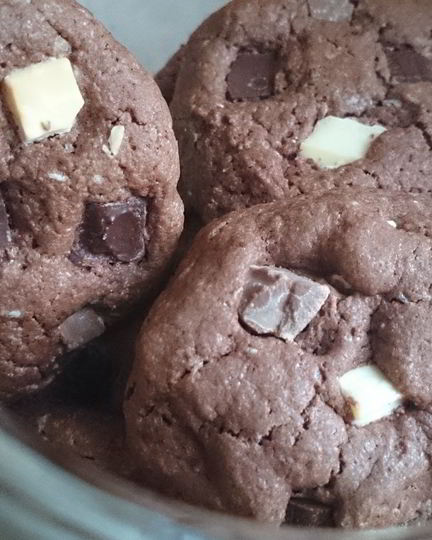 Рецепт печенья с тремя видами шоколада