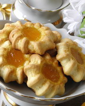 Песочное печенье с вареньем