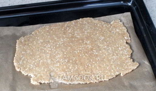 полезные крекеры из цельнозерновой муки