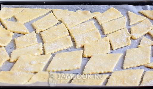 слоеное печенье в сахаре