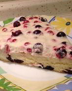 Быстрый пирог с яблоками и курагой