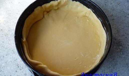 глазированный яблочно-творожный пирог на дрожжевом тесте