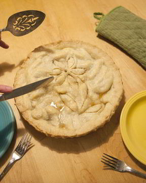 Готовим пирог из изюма и риса на пресном и дрожжевом тесте