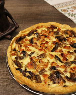 Киш из слоеного теста