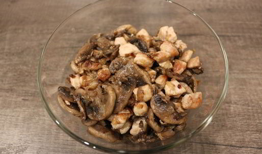 киш из слоеного теста