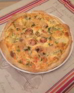 Киш с семгой и цветной капустой