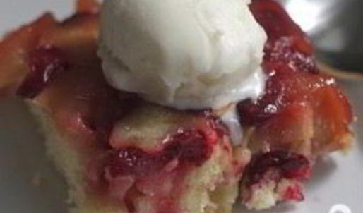 клюквенно-яблочный пирог