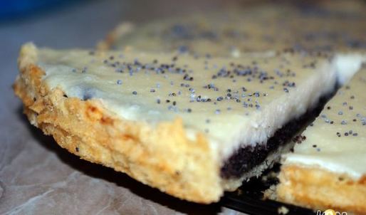 маковый пирог со сметаной