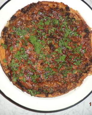 Пирог с фаршем и оливками