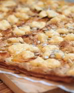 Пирог с тыквой, сыром и семечками