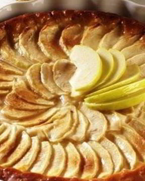 Пирог с яблоками в мультиварке