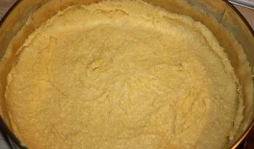 сливово-миндальный пирог