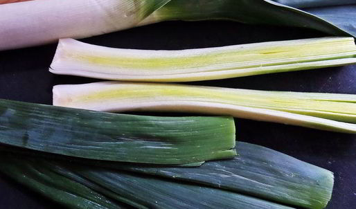 сырный пирог-рулет