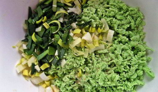 сырный пирог-рулет