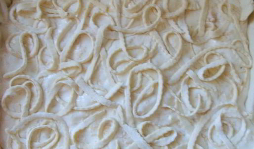 творожно-белковый пирог с айвой