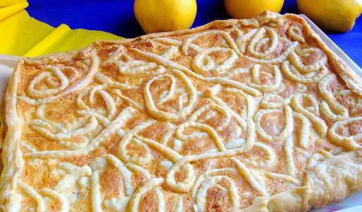 творожно-белковый пирог с айвой