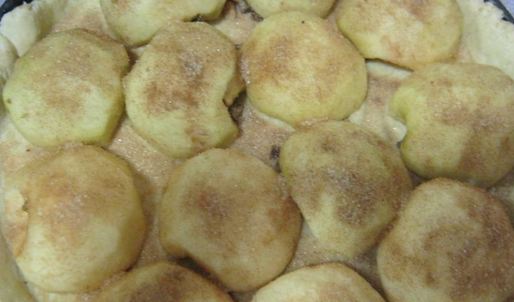 творожный пирог с яблоками