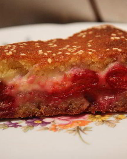 Рецепт вишневого пирога с заварным кремом