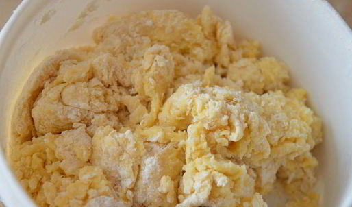 греческие пирожки с потрошками