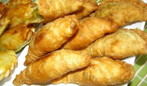 малазийские слоеные пирожки