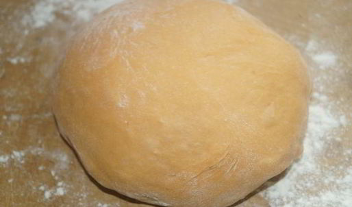 пирожки из томатного теста