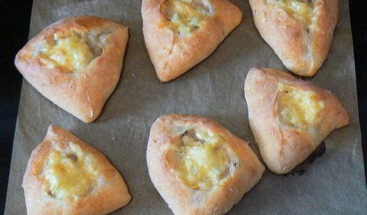 пирожки из творожного теста с мясом и картошкой