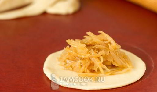 пирожки с капустой на кефире в духовке